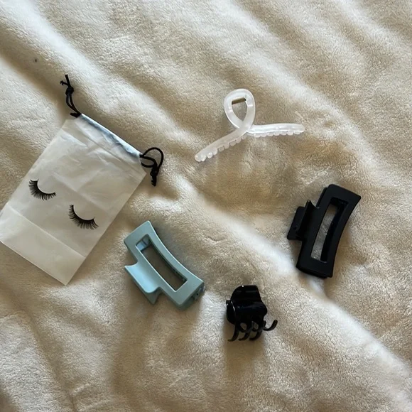 4 pack claw clips with baggy - Picture 4 of 4